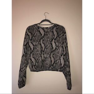 Zara Snakeskin Top Size: Medium